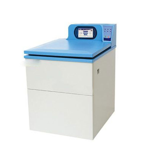 Refrigerated Centrifuge