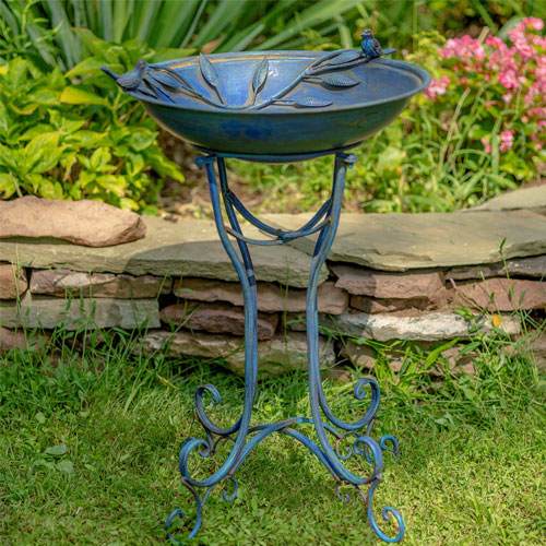 Iron Bird Bath