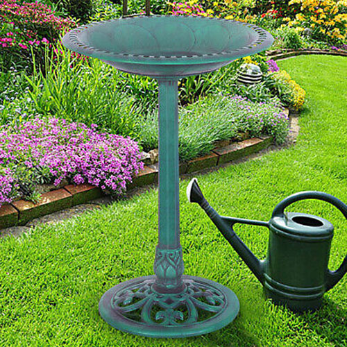 Pedestal Bird Bath