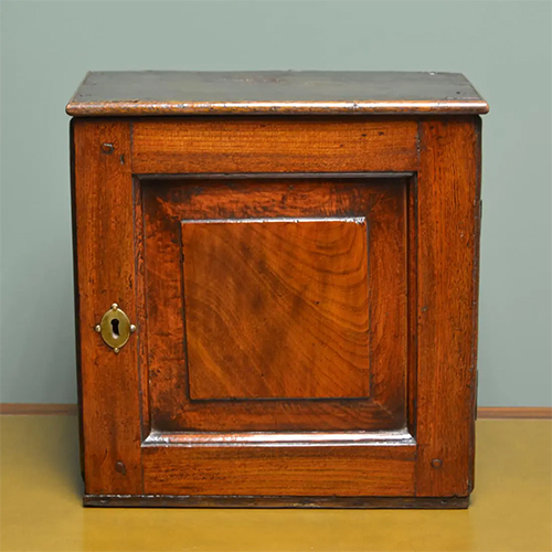 Traditional Oak Furniture