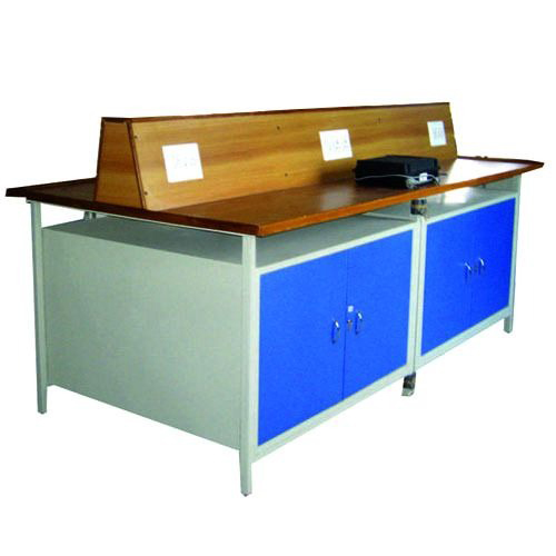 Wood Lab Bench