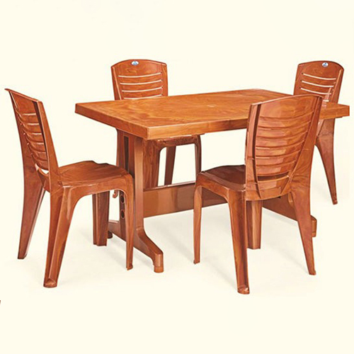 Nilkamal Wooden Table